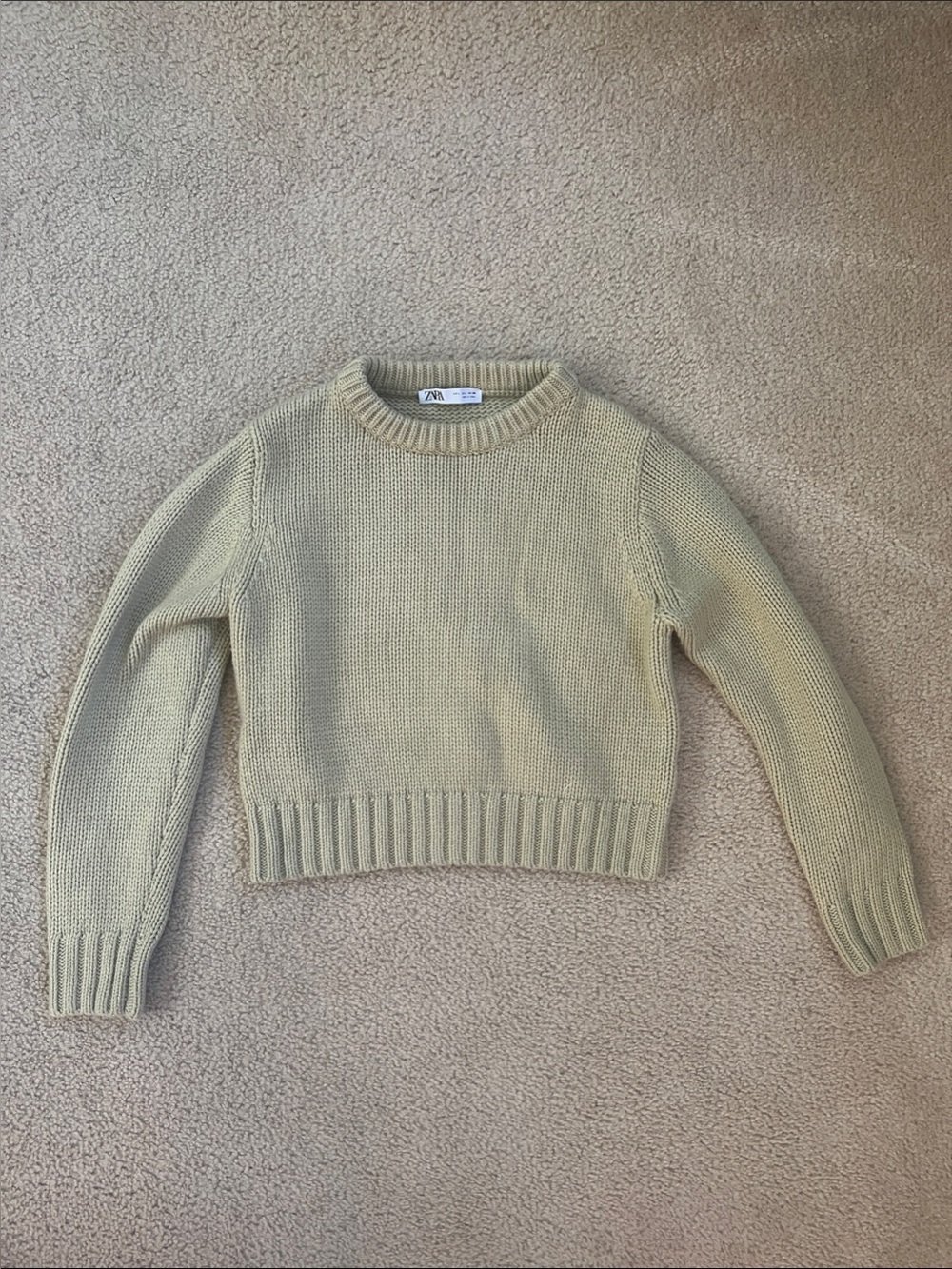 Zara Light Cream Cropped Crewneck Sweater
